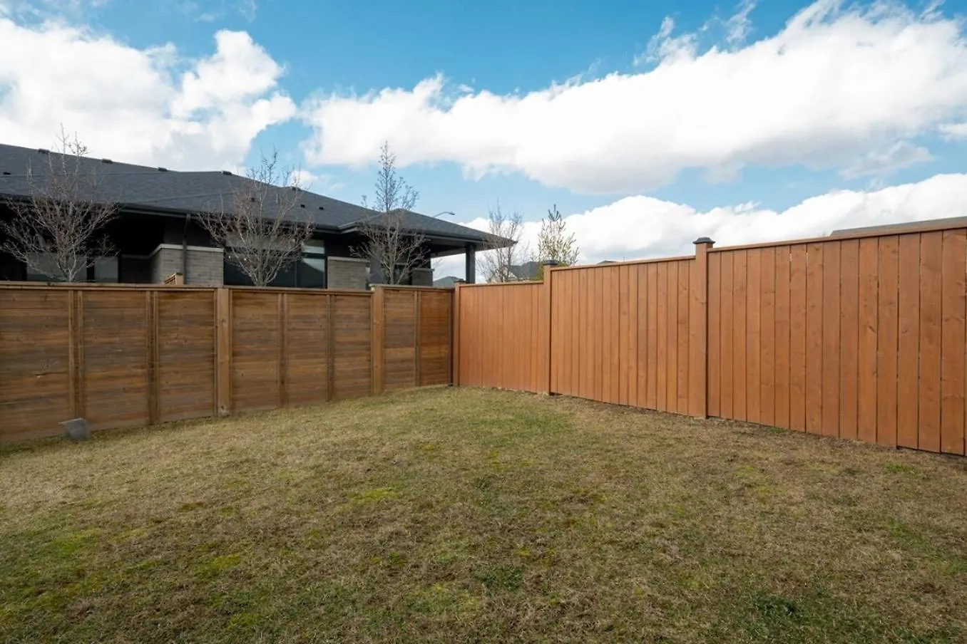 Holiday home 6Min To Niagara Falls - 4 Free Parking - Foosball Canada